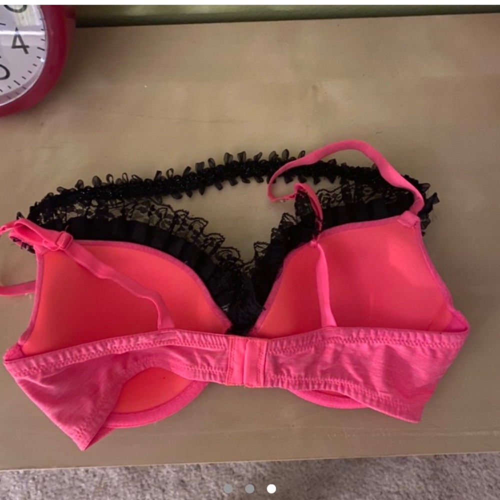 custom bra - Picture 3 of 3